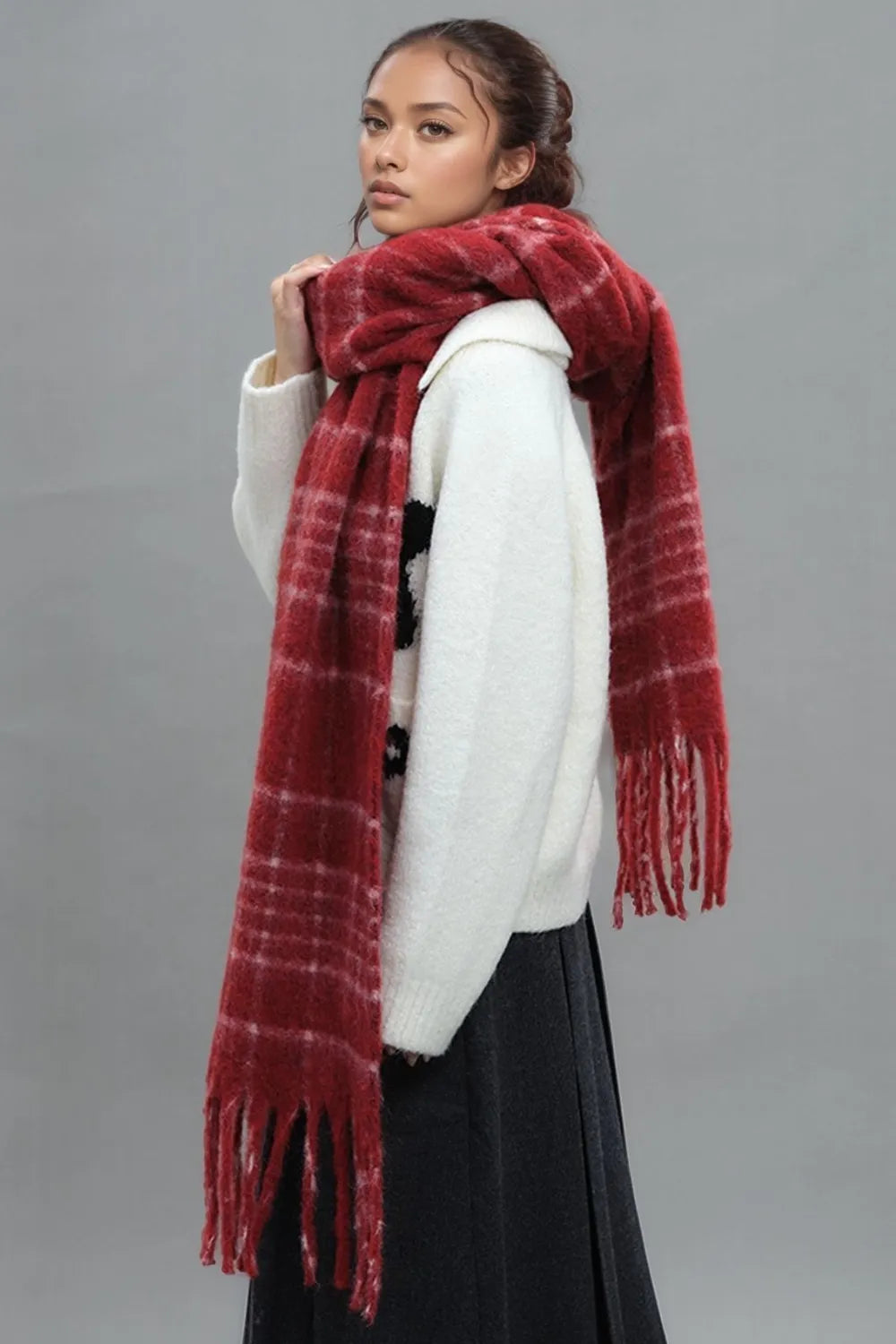 faux fur trim scarf styled with hat
