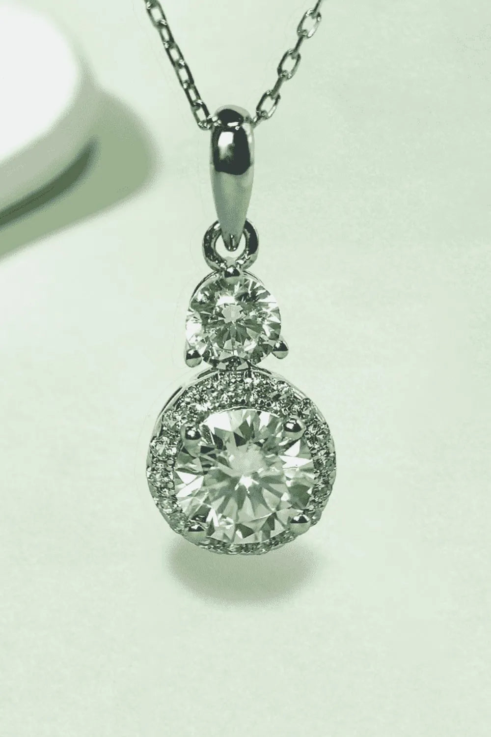 1 Carat Moissanite 925 Sterling Silver Pendant Necklace Silver One Size