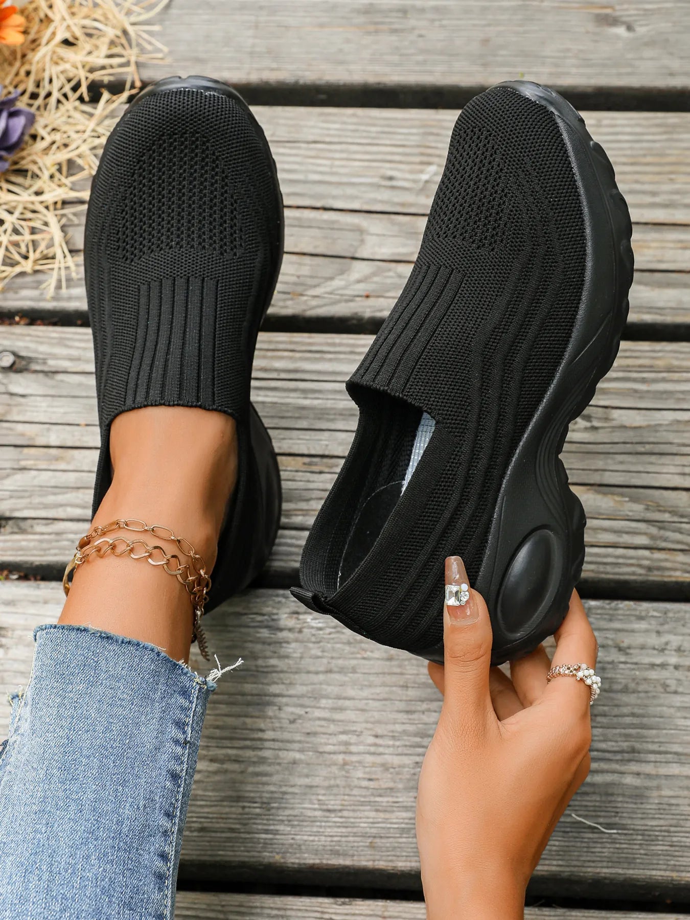 women's round toe mesh sneakers - styled view