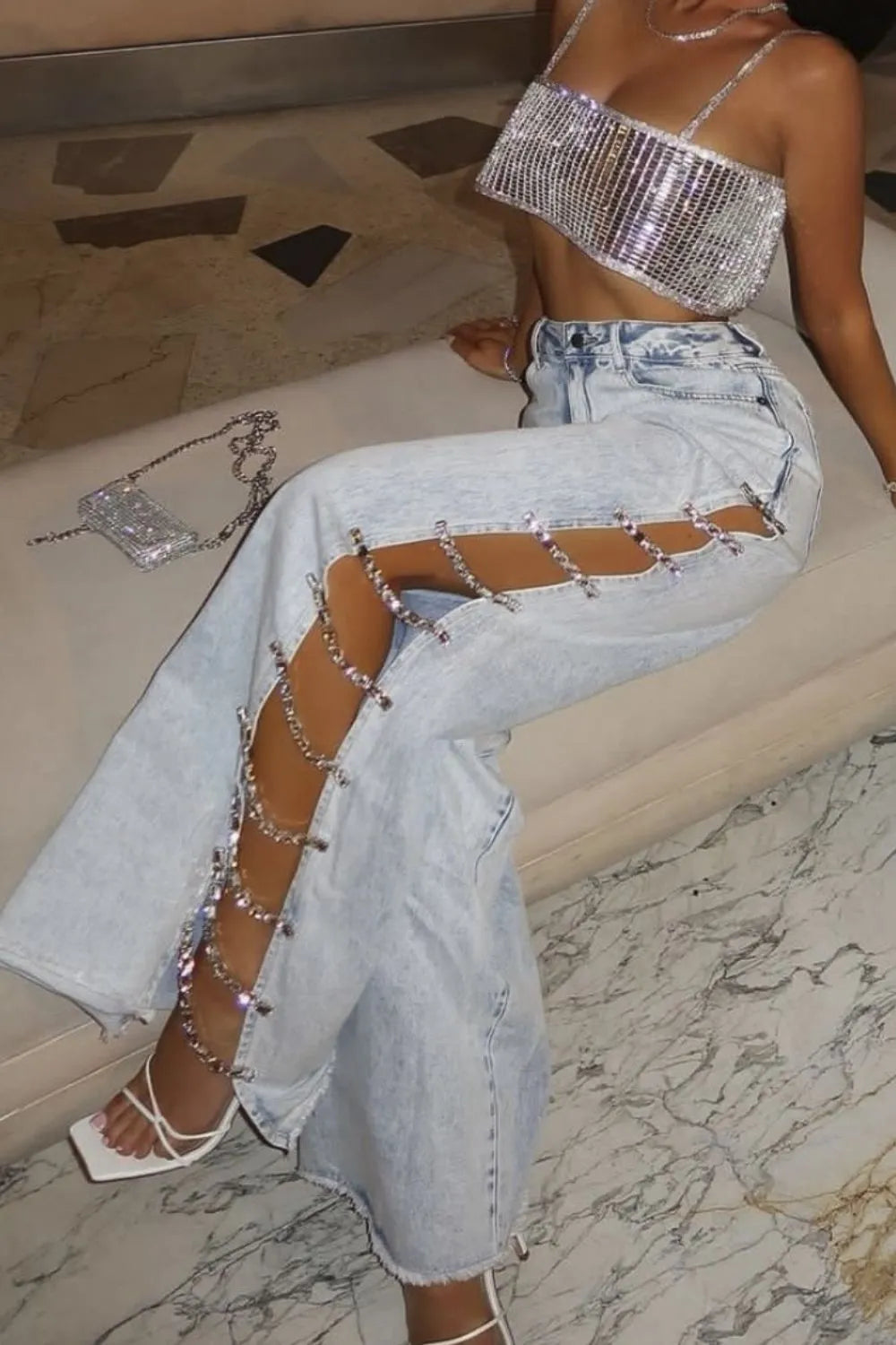 Side Chain Wide Leg Jeans