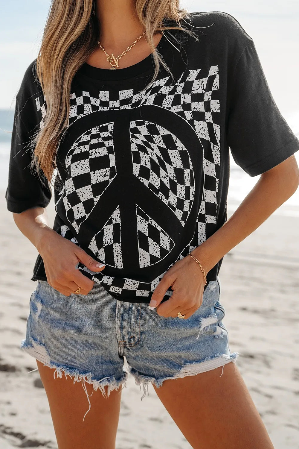 Checkered Peace Sign Round Neck T-Shirt Black