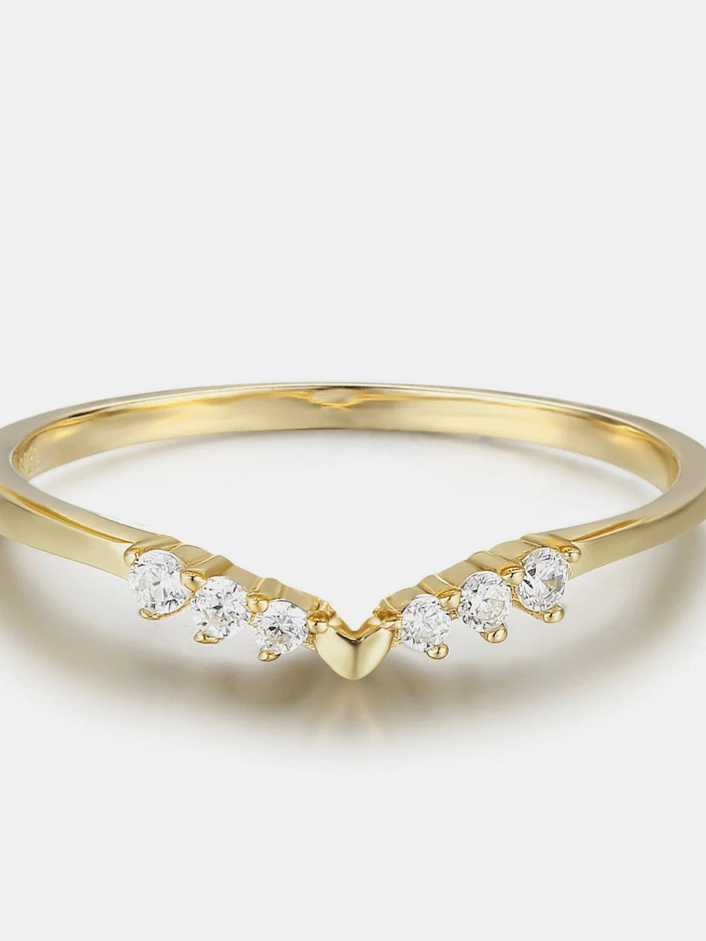 ring women simple oval cut engagement ring 925 Sterling Silver Inland Zircon Ring in Gold, size 6, 7, 8, 9, 10, shown in top view highlighting gemstone detail