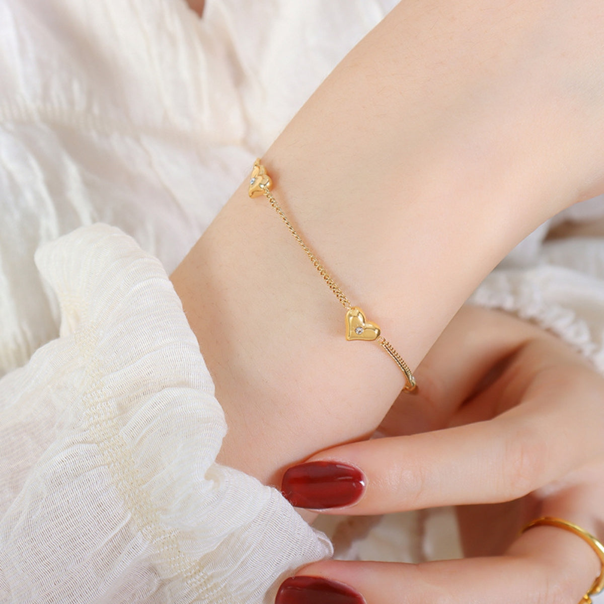 activewear — titanium steel zircon heart bracelet