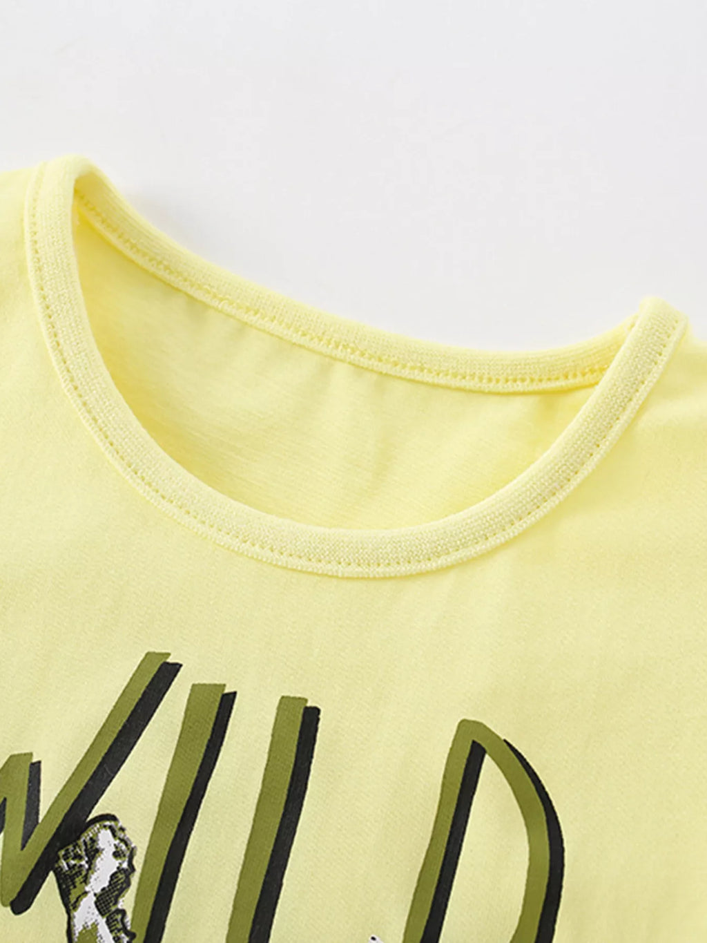 women's children's wild crocodile graphic short sleeve t-shirt - detail shot