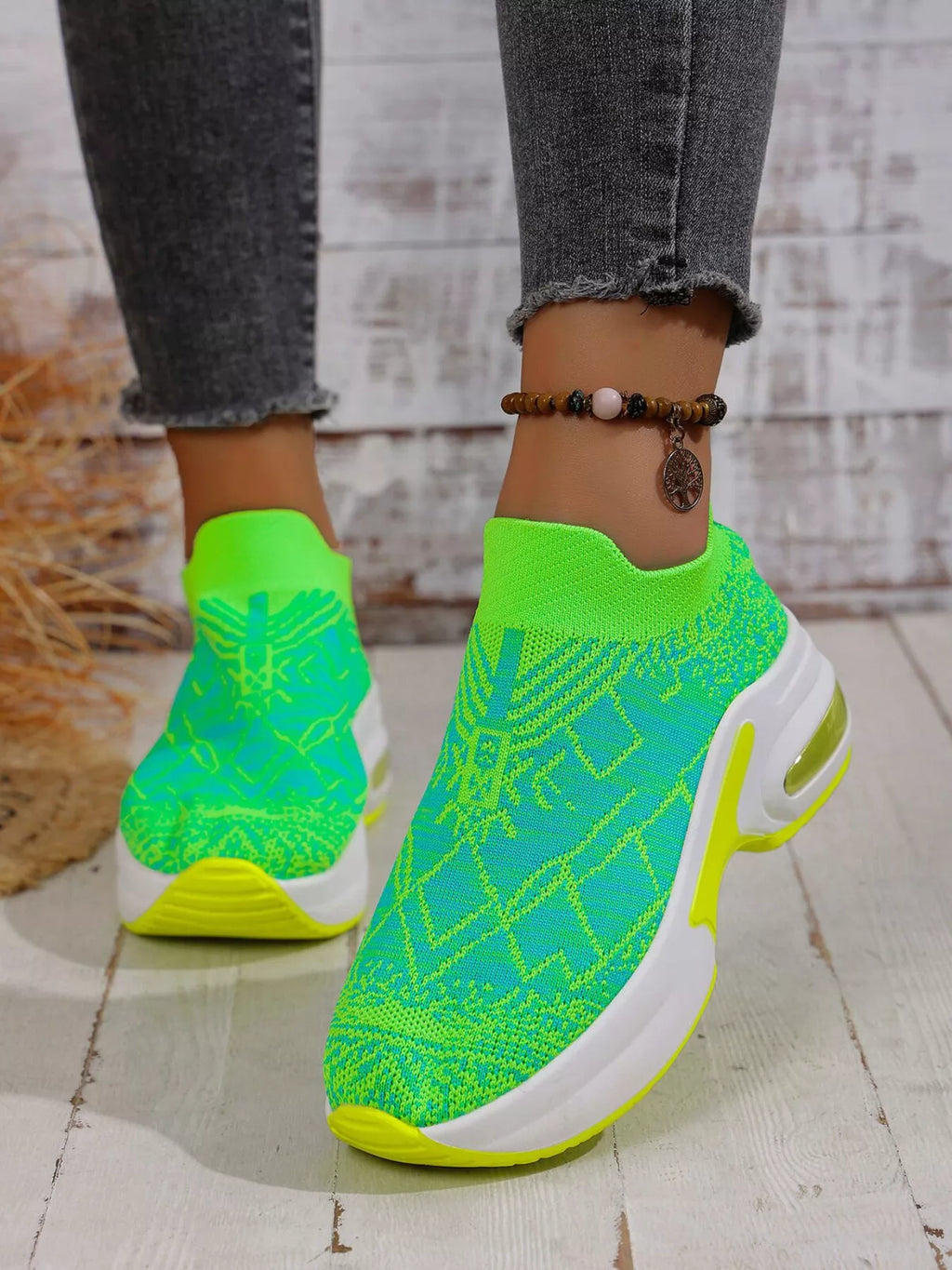 women's mesh round toe platform sneakers - extra view