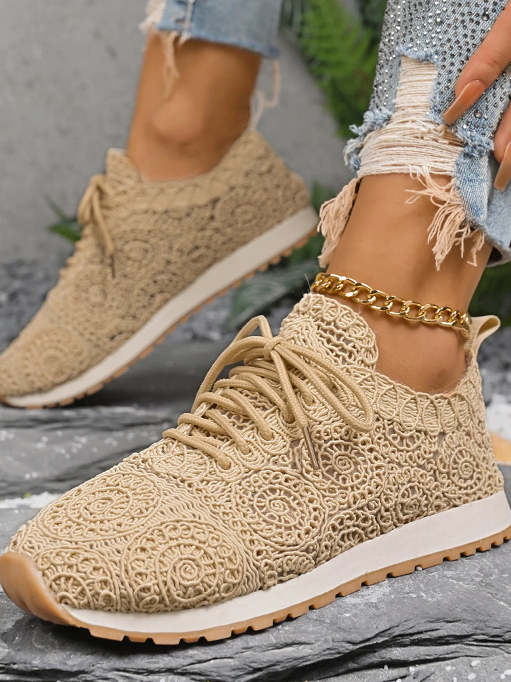 women's mesh lace up sneakers - additional image
