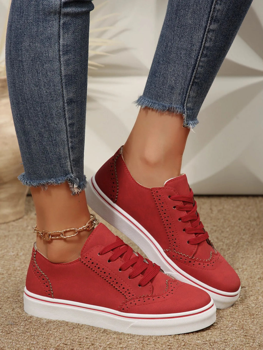 women's lace up round toe platform sneakers - product detail