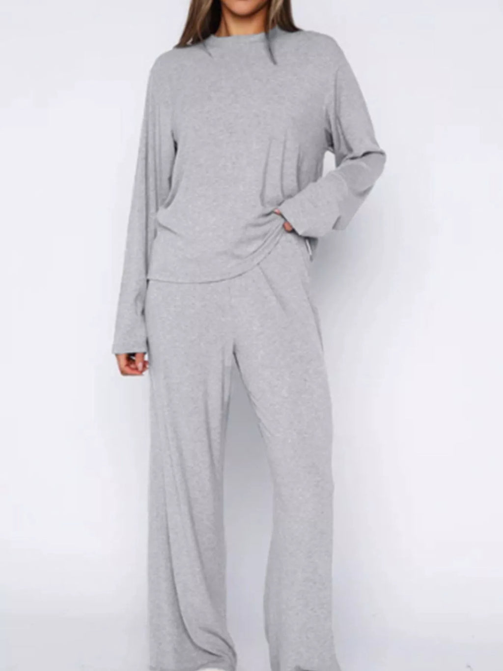 women's relaxed fit long sleeve top and pants set - styling option
