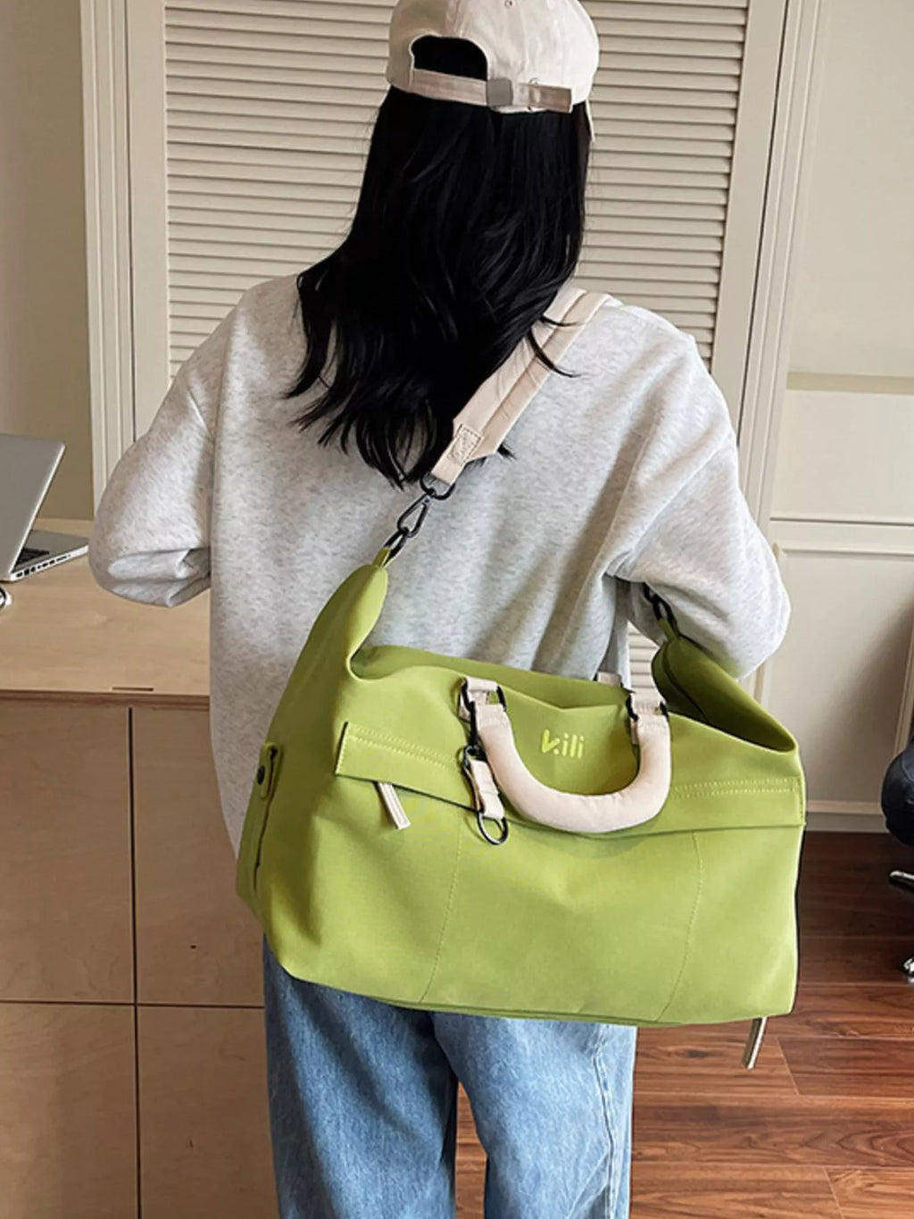 women's lightweight travel duffel bag - additional angle