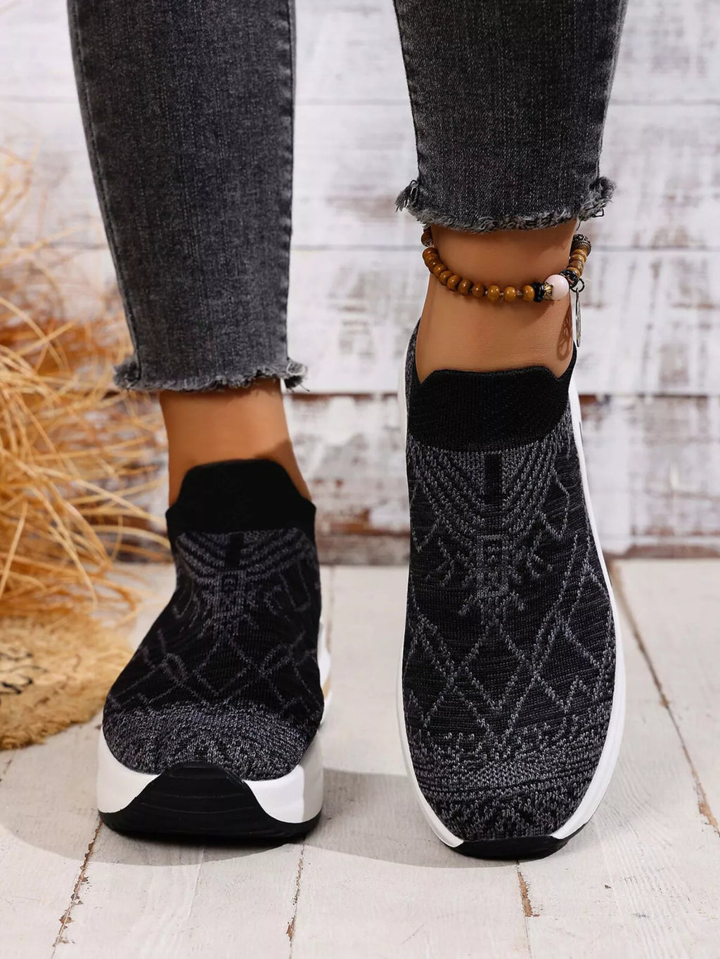 women's mesh round toe platform sneakers - side view