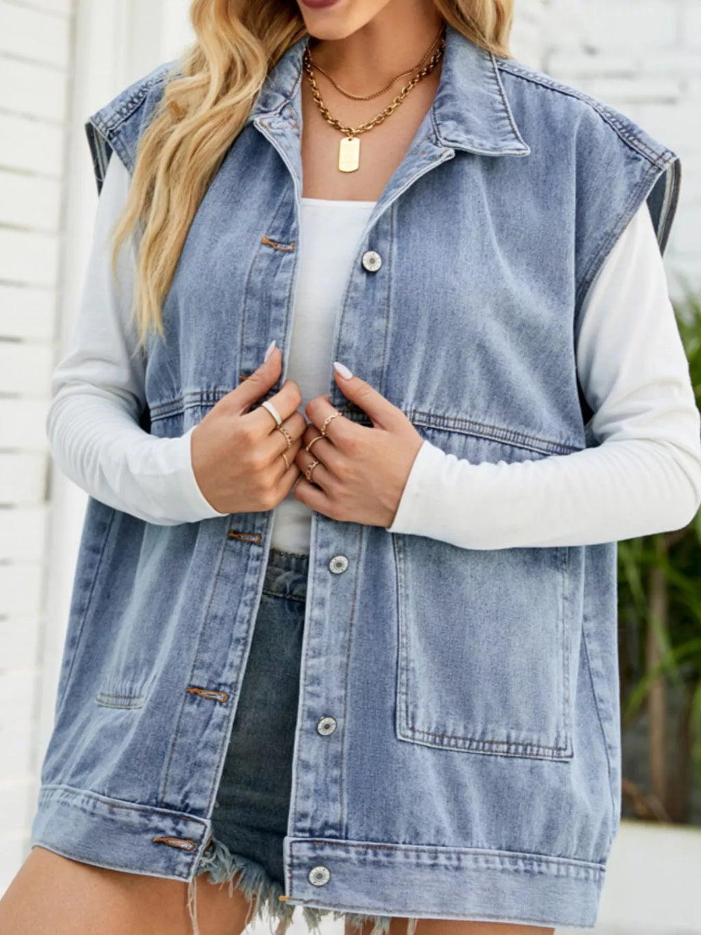 women's sleeveless button-down denim jacket - product detail