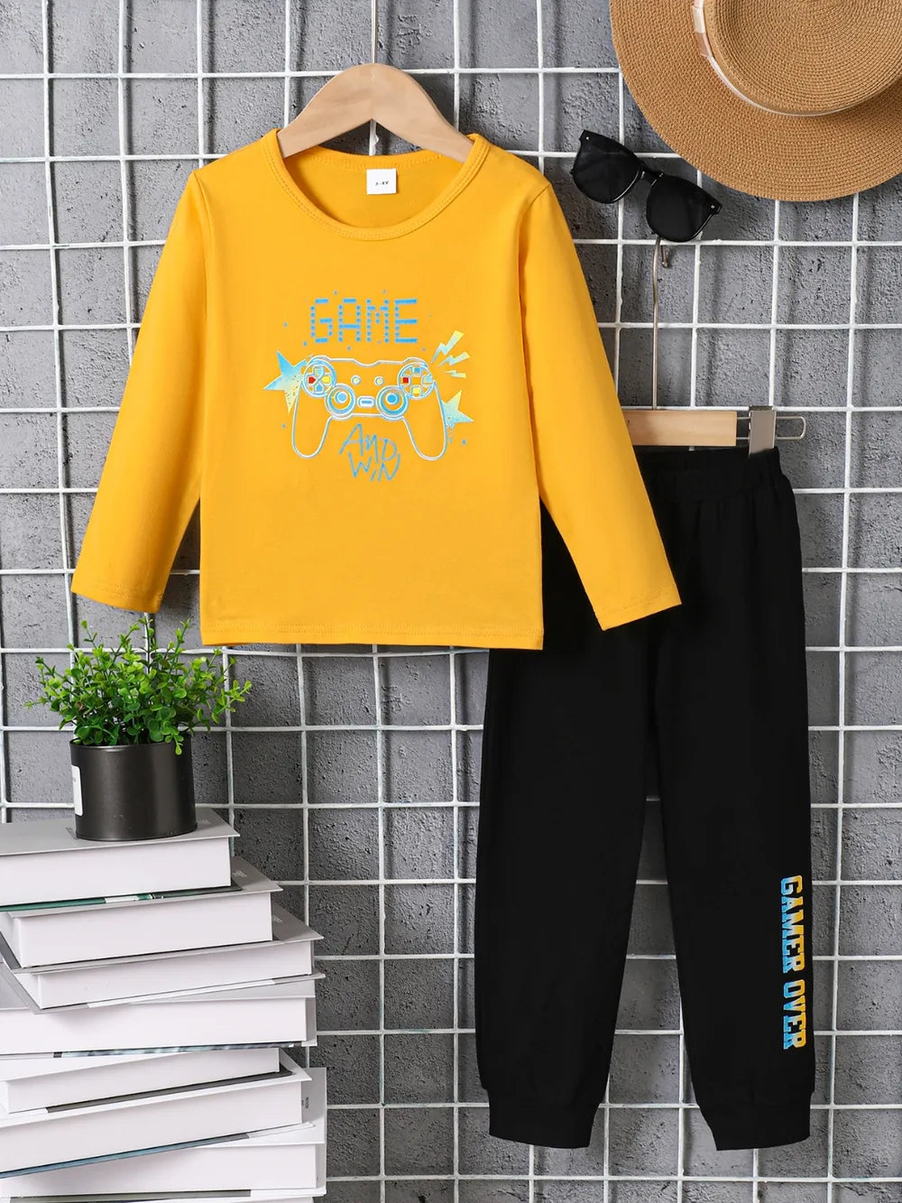 kids graphic round neck long sleeve top and pants set — stylish clothing for kids