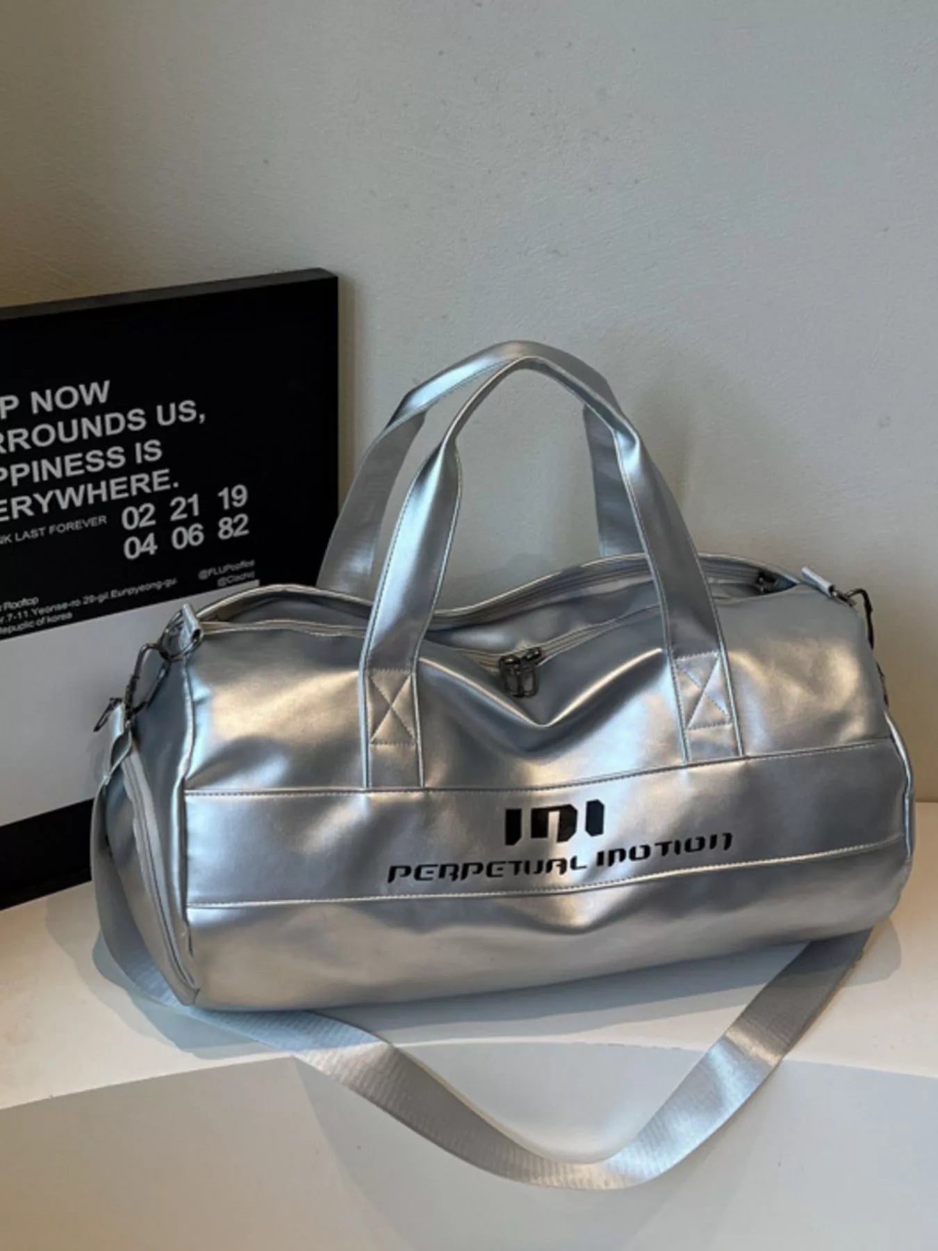 women's lightweight travel duffel bag with shoulder strap - extra view