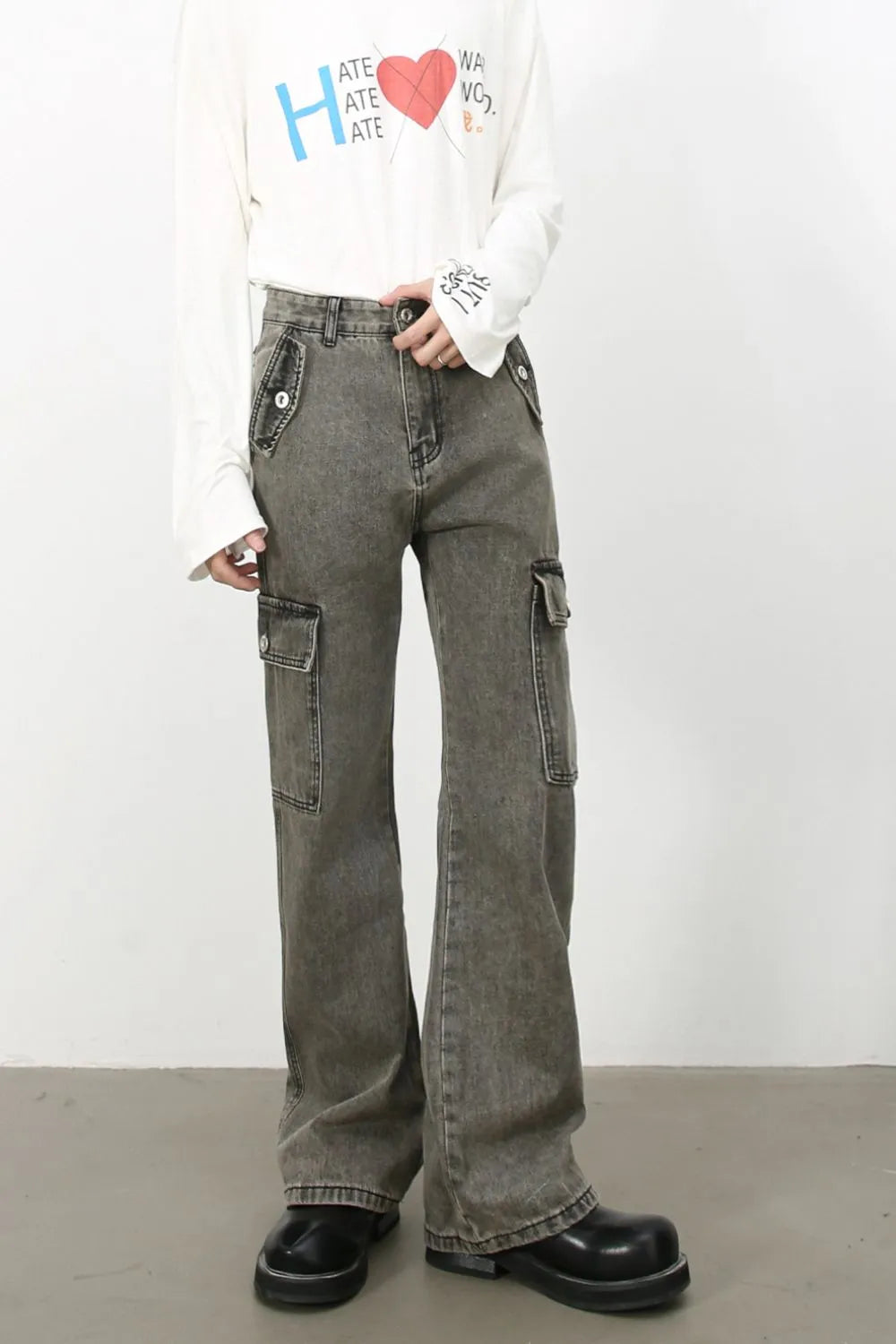 Men's Straight Leg Jeans with Cargo Pockets Dark Gray