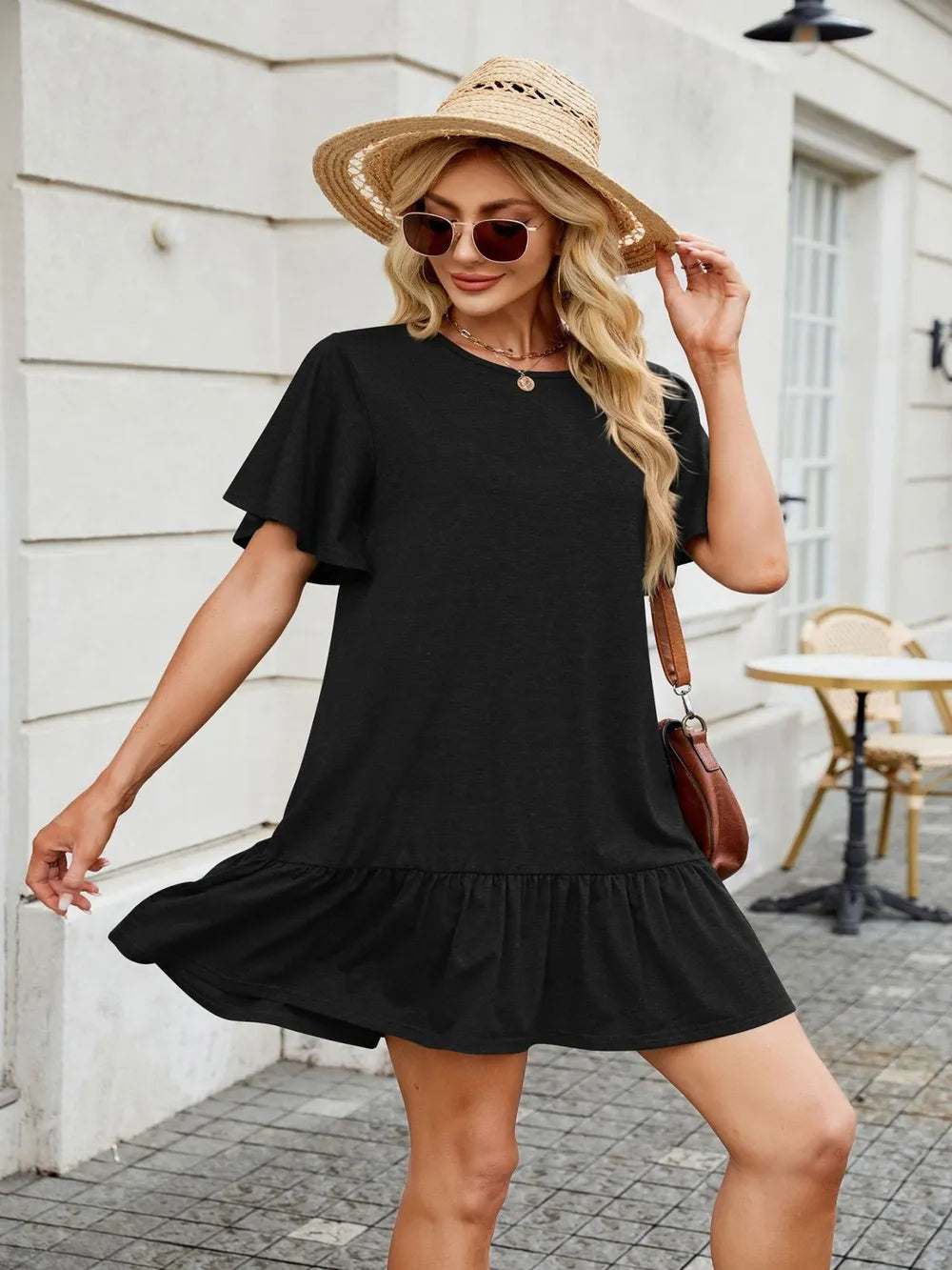 Round Neck Short Sleeve Mini Dress