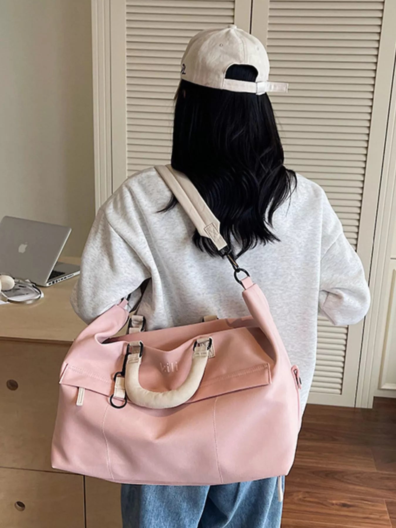 women's lightweight travel duffel bag - styling option
