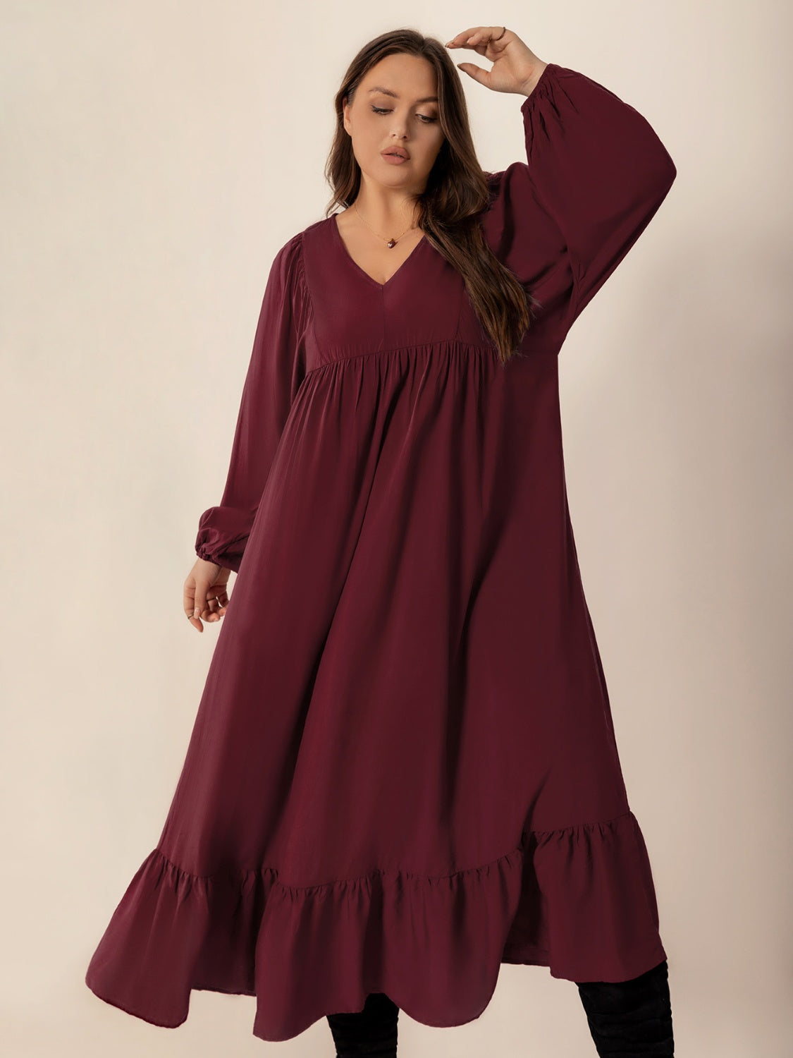 Plus Size Ruffled Hem V-Neck Balloon Sleeve Dress