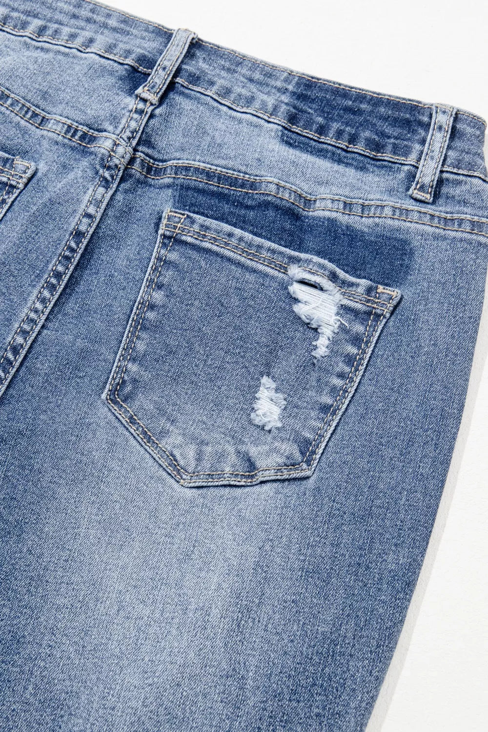 women's distressed flare jeans - additional image