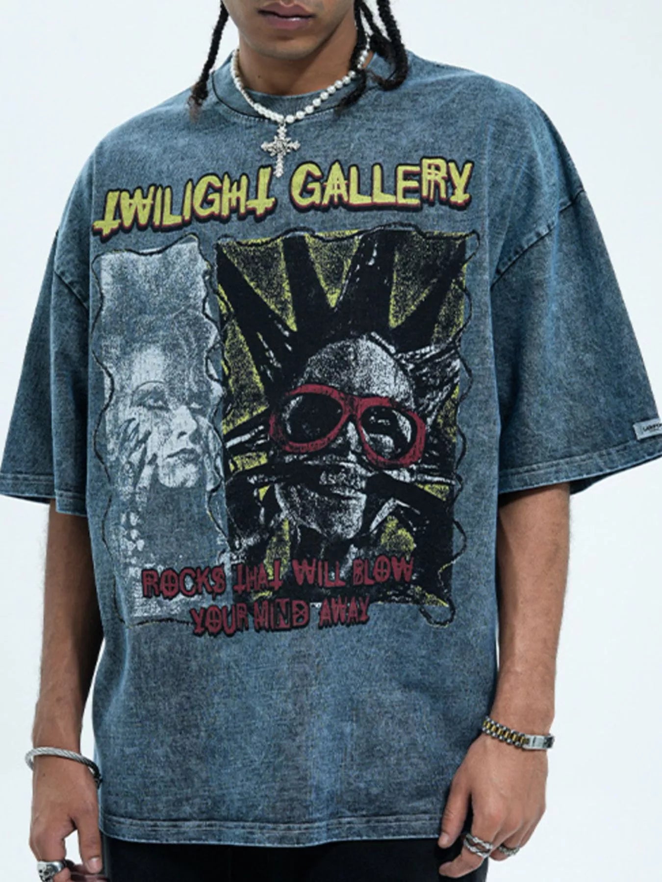 men's men's graphic round neck vintage wash t-shirt - front view