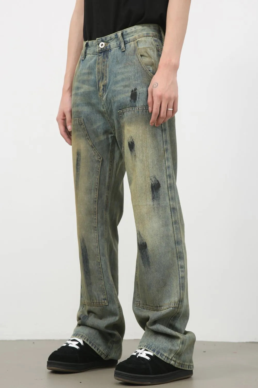 Men's Mid Rise Loose Fit Jeans Medium