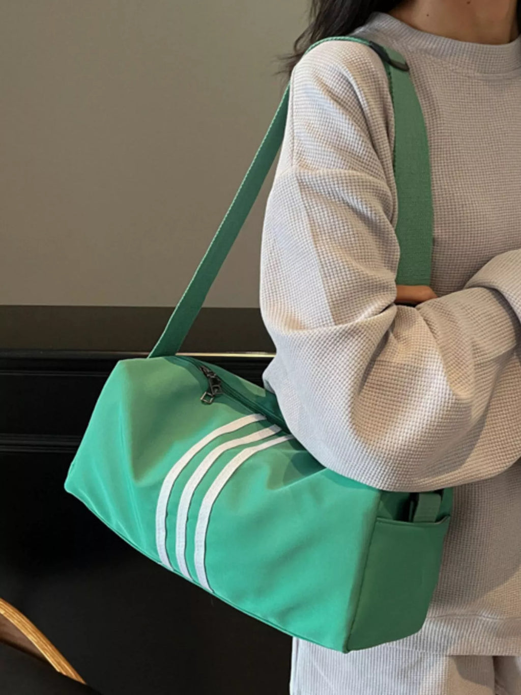 women's striped adjustable strap duffel bag - additional image
