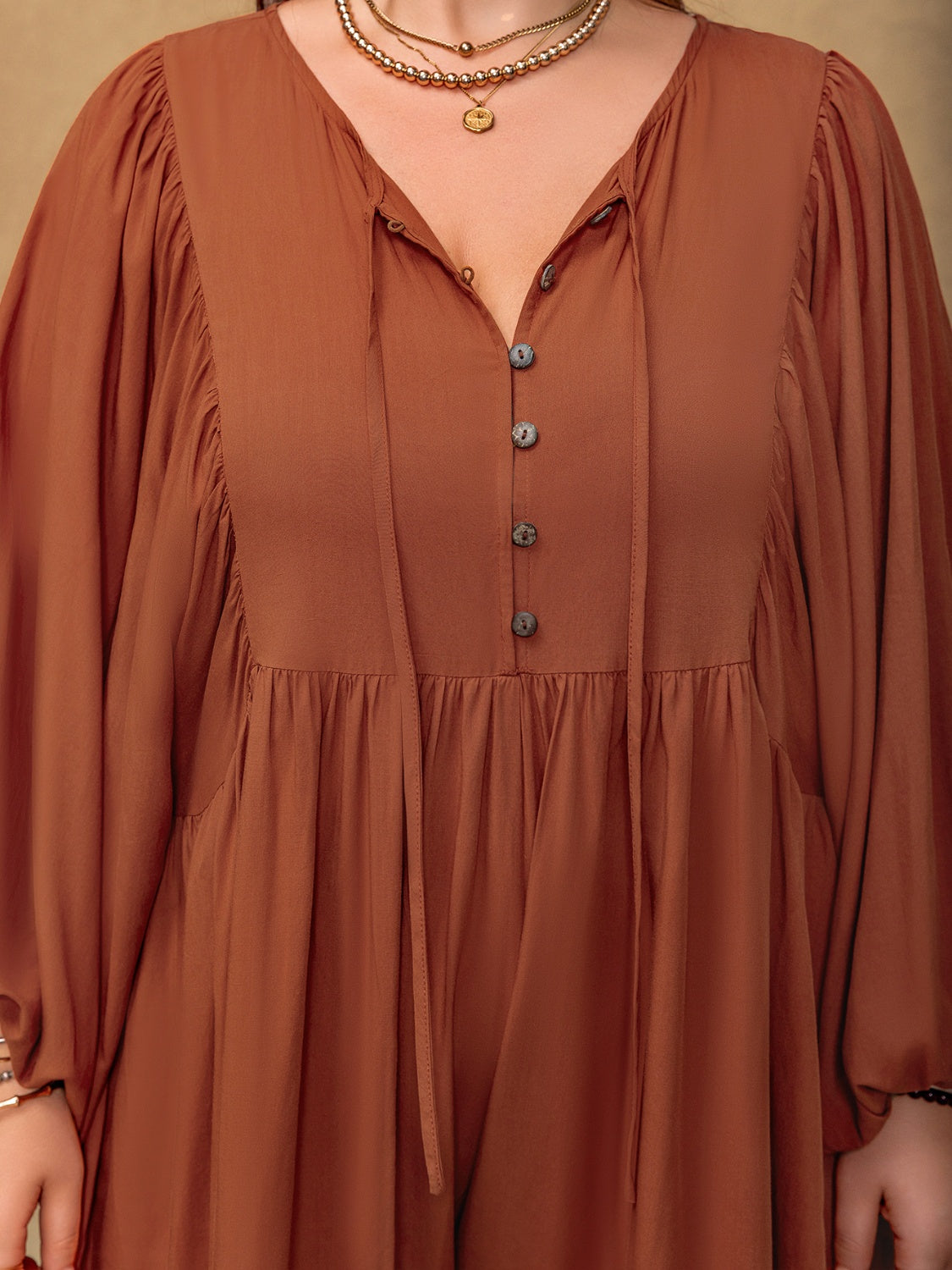 Plus Size Ruched Tie Neck Balloon Sleeve Romper