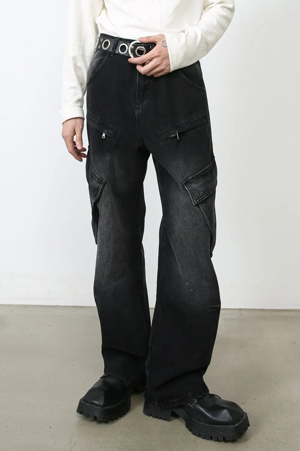 Men's Baggy Jeans with Cargo Pockets Dark