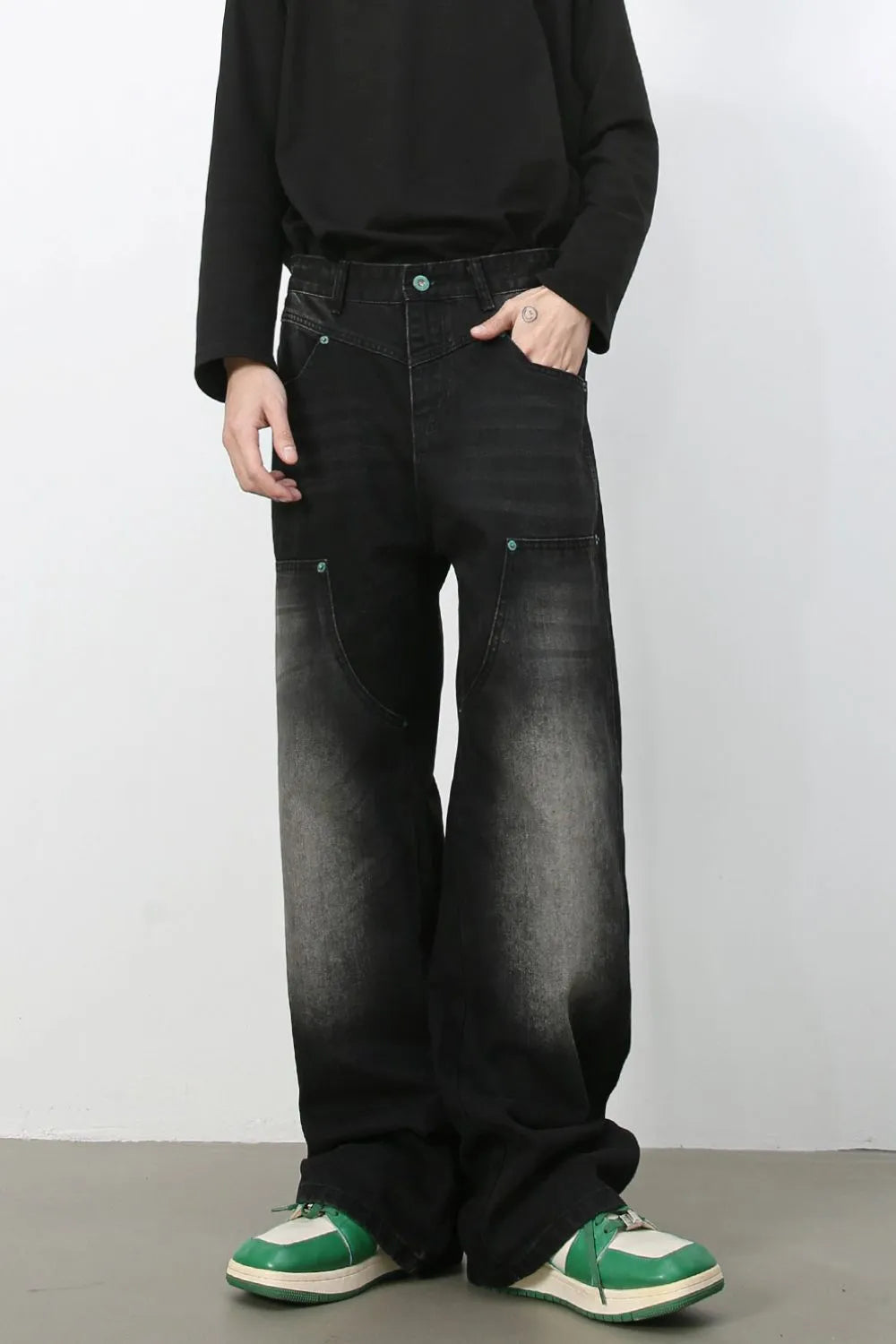 Men's Wide Leg Jeans