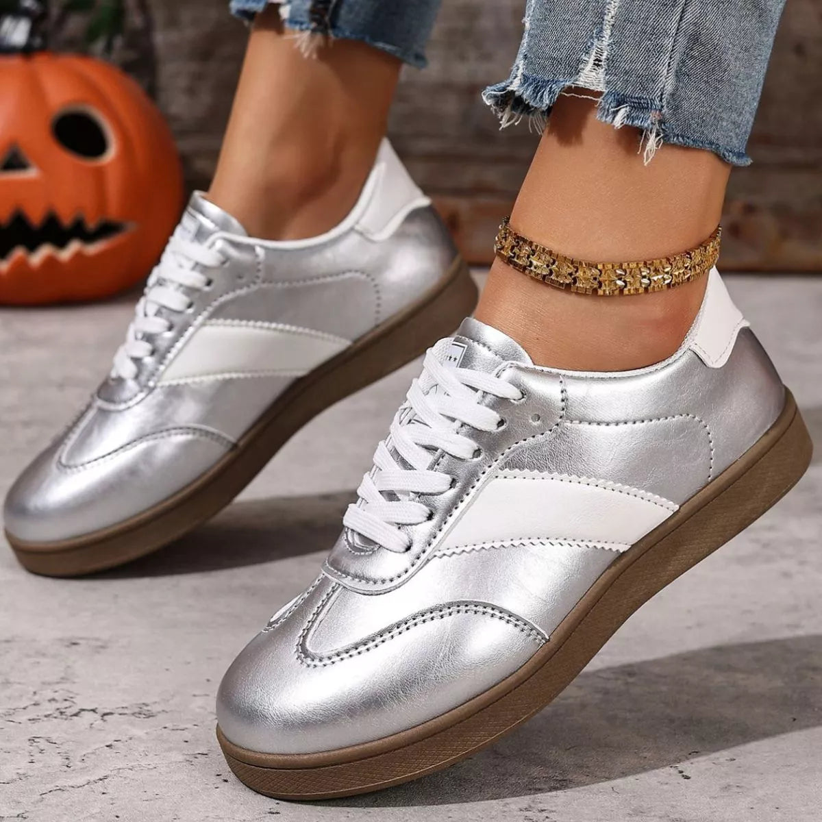 women's round toe lace up sneakers - additional image