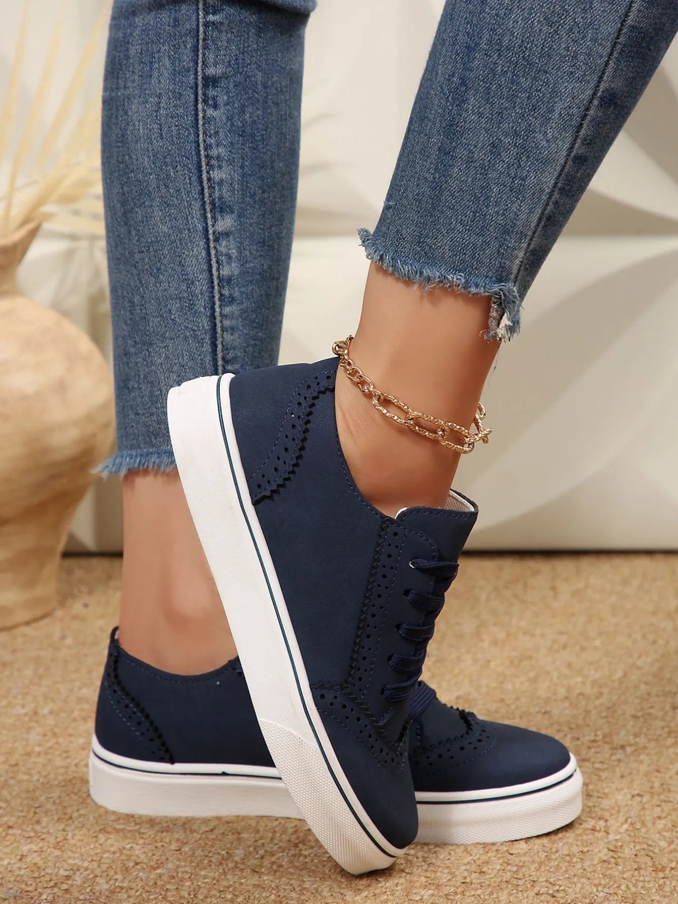 women's lace up round toe platform sneakers - additional image