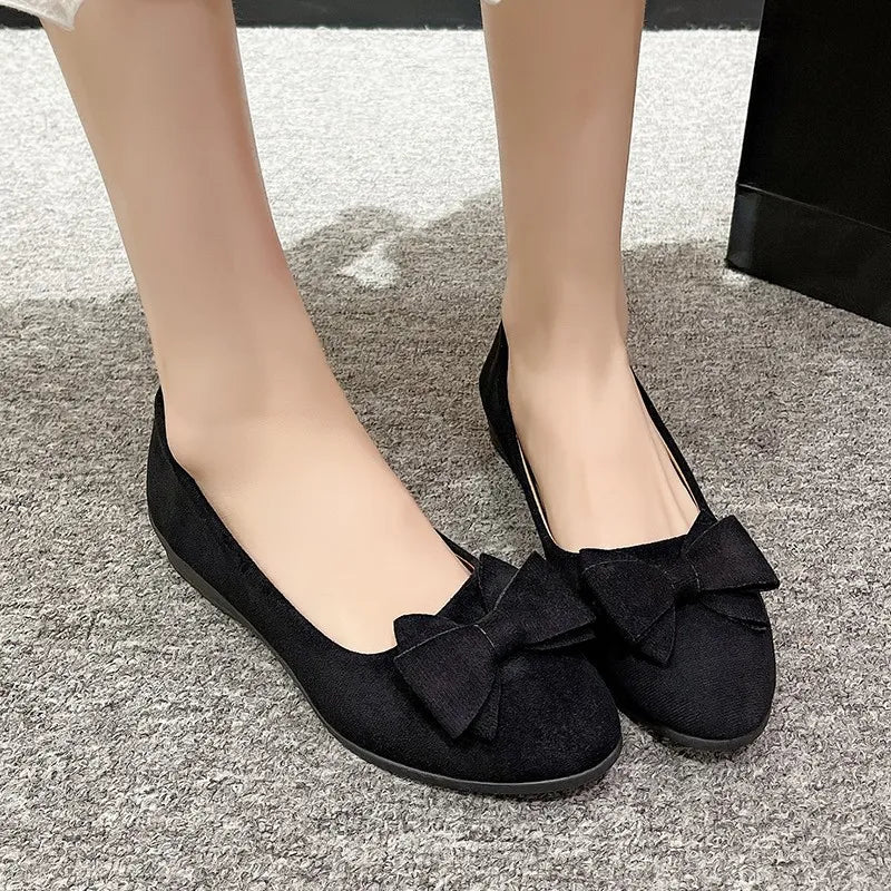 Bow Point Toe Low Heel Slip-Ons Black