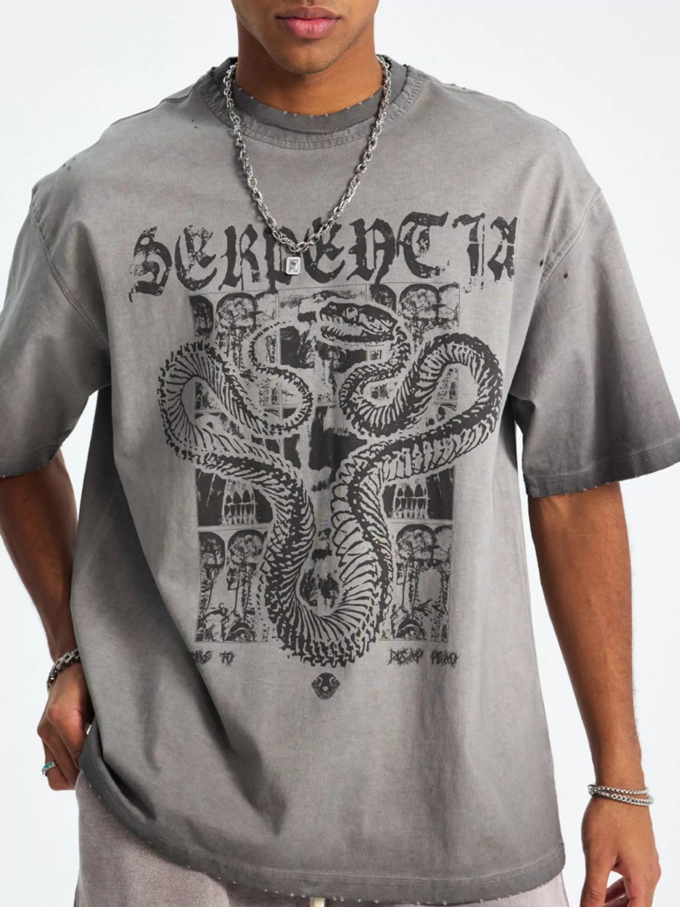 men's men's graphic round neck t-shirt - product showcase