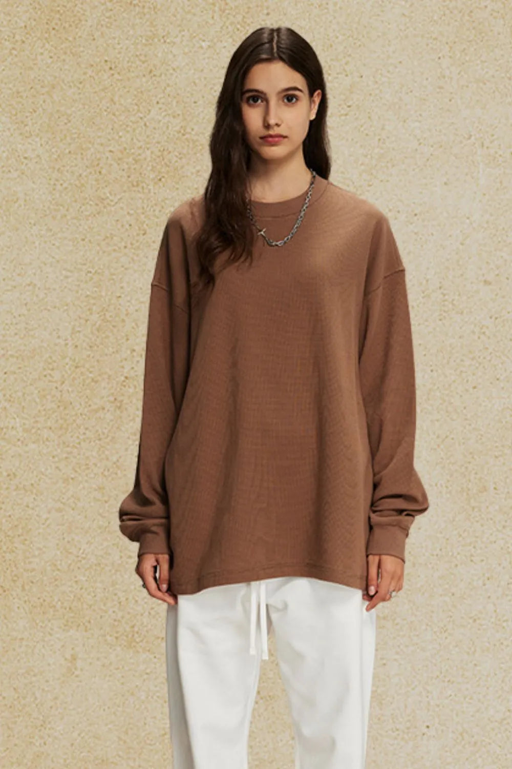 Men's Round Neck Long Sleeve T-Shirt Brown