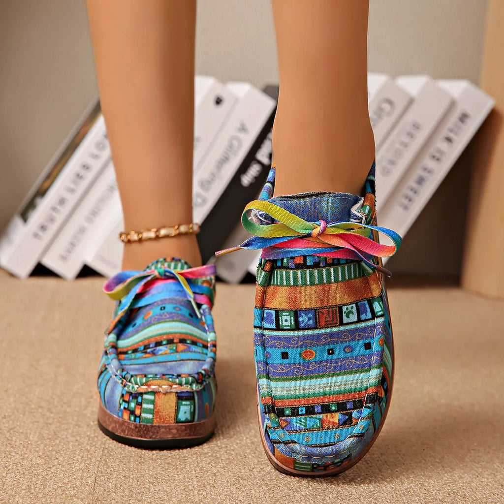 women's printed round toe sneakers - product showcase