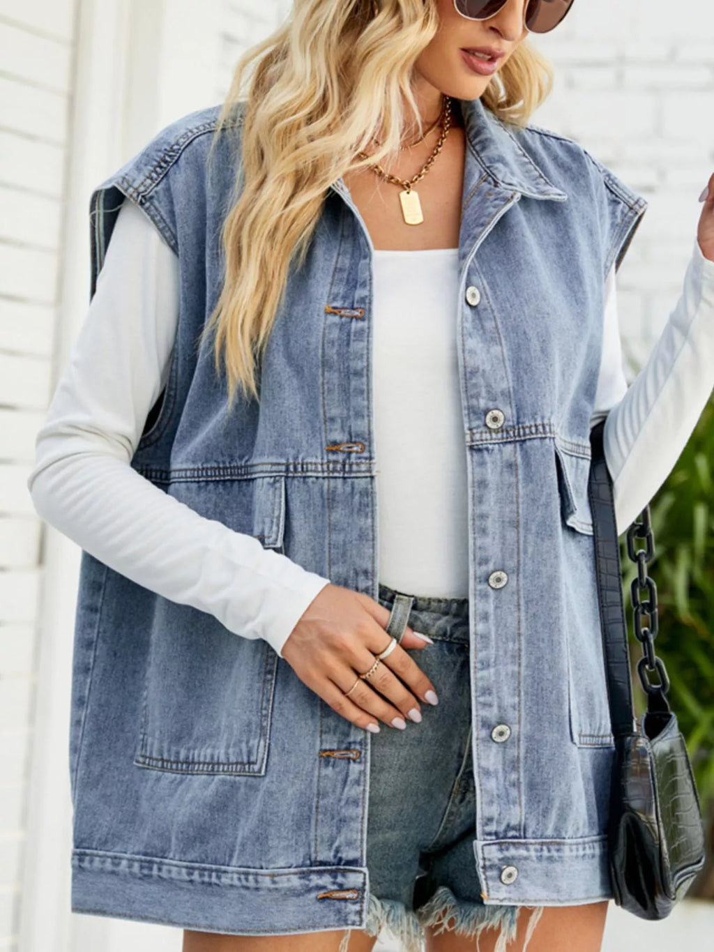 women's sleeveless button-down denim jacket - additional angle