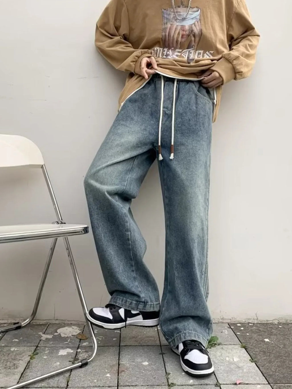 men's men's full size vintage wash wide leg jeans plus size - detail shot