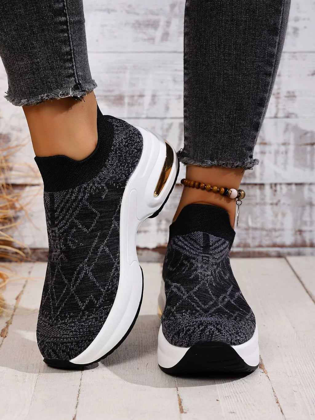 women's mesh round toe platform sneakers - additional image