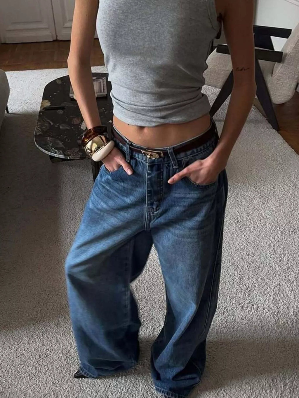 women's wide leg relaxed fit jeans - styling option