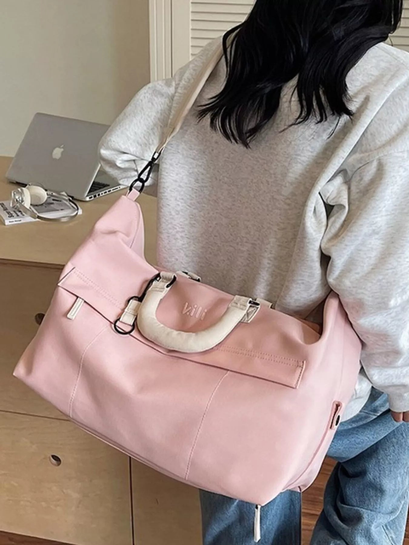 women's lightweight travel duffel bag - extra view