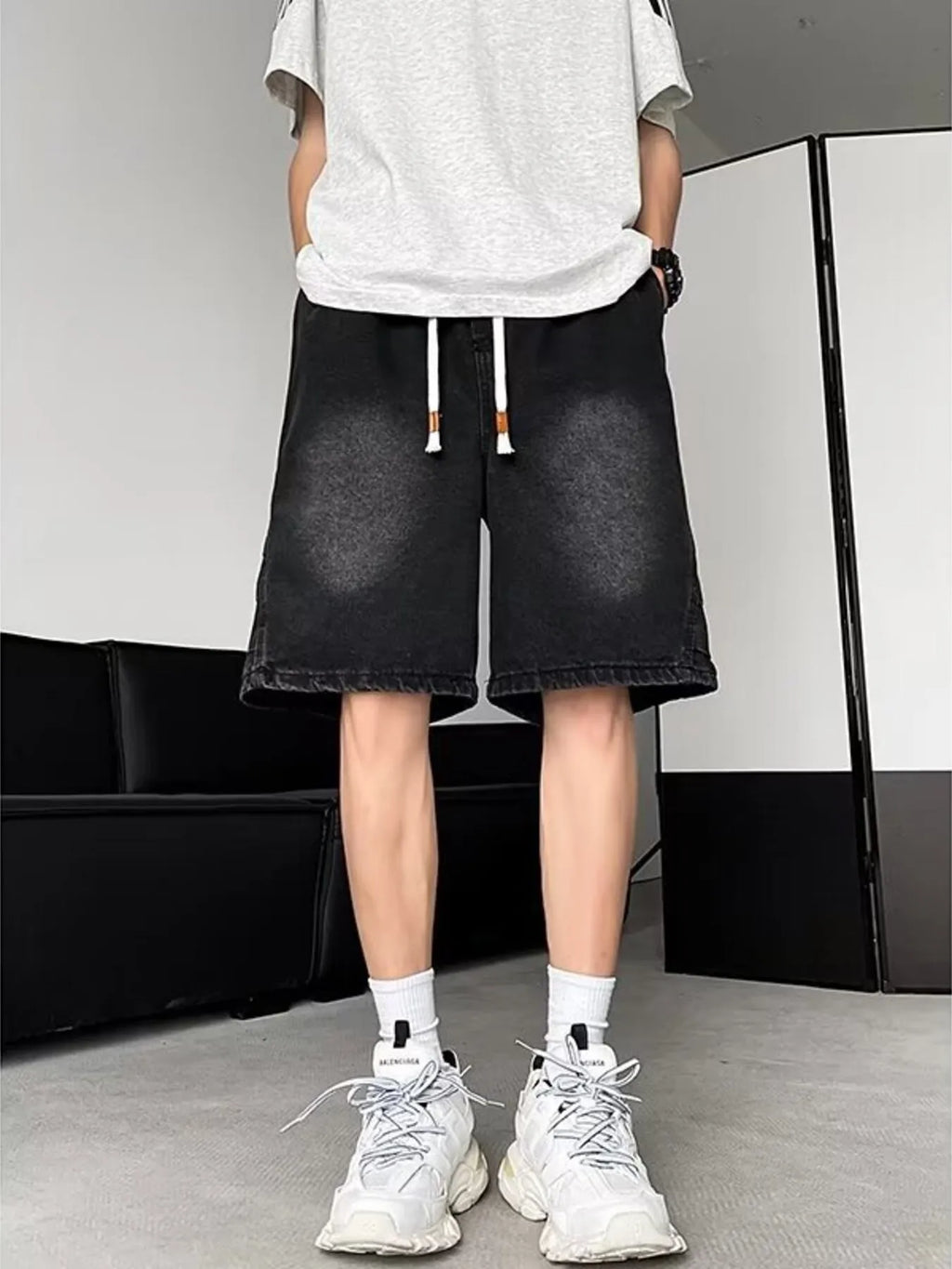 men's men's plus size wash loose fit denim shorts - product showcase