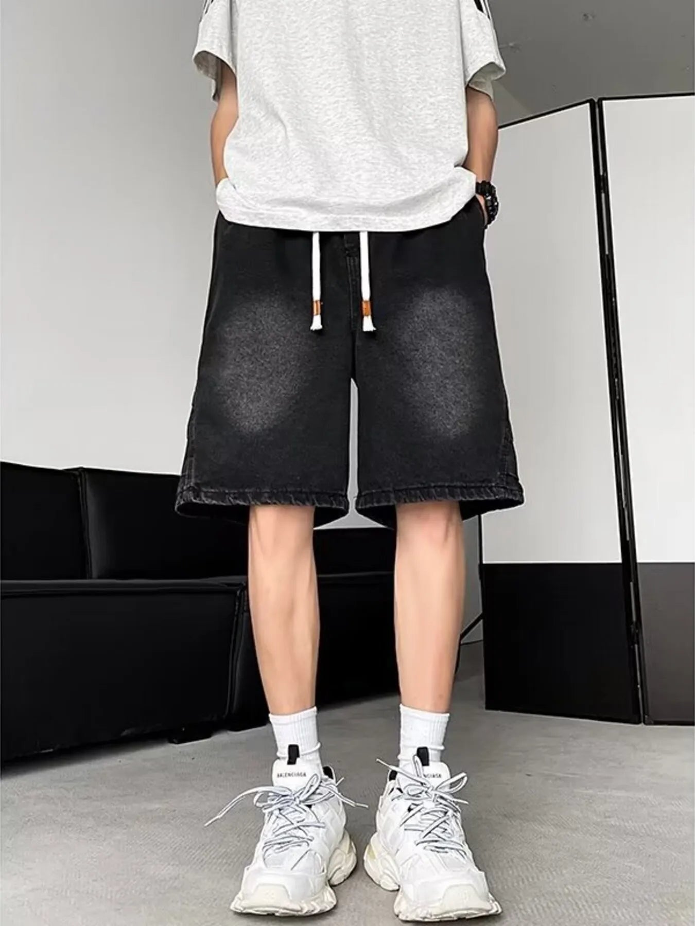 men's men's plus size wash loose fit denim shorts - product showcase
