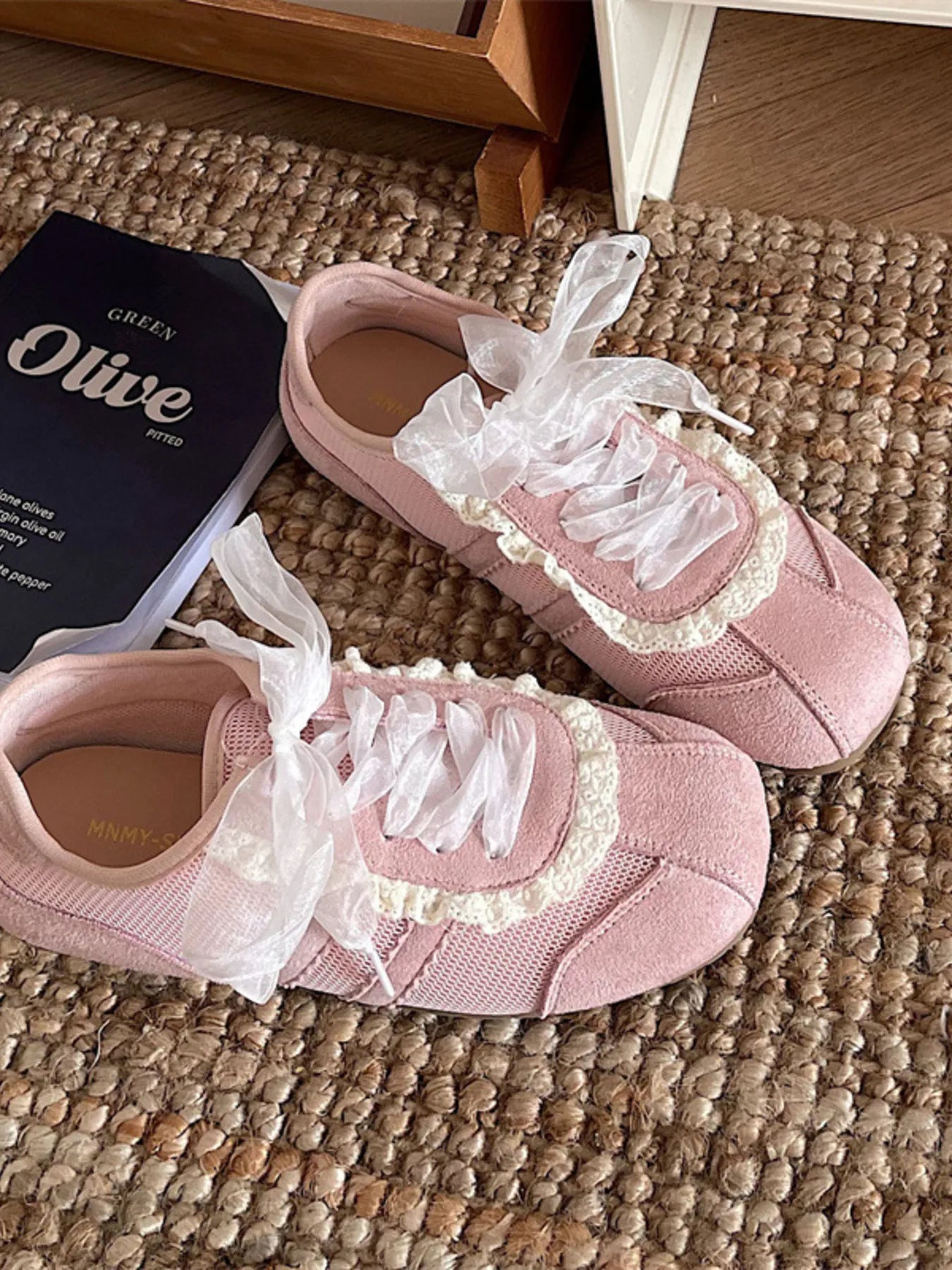 women's round toe lace up sneakers - back view