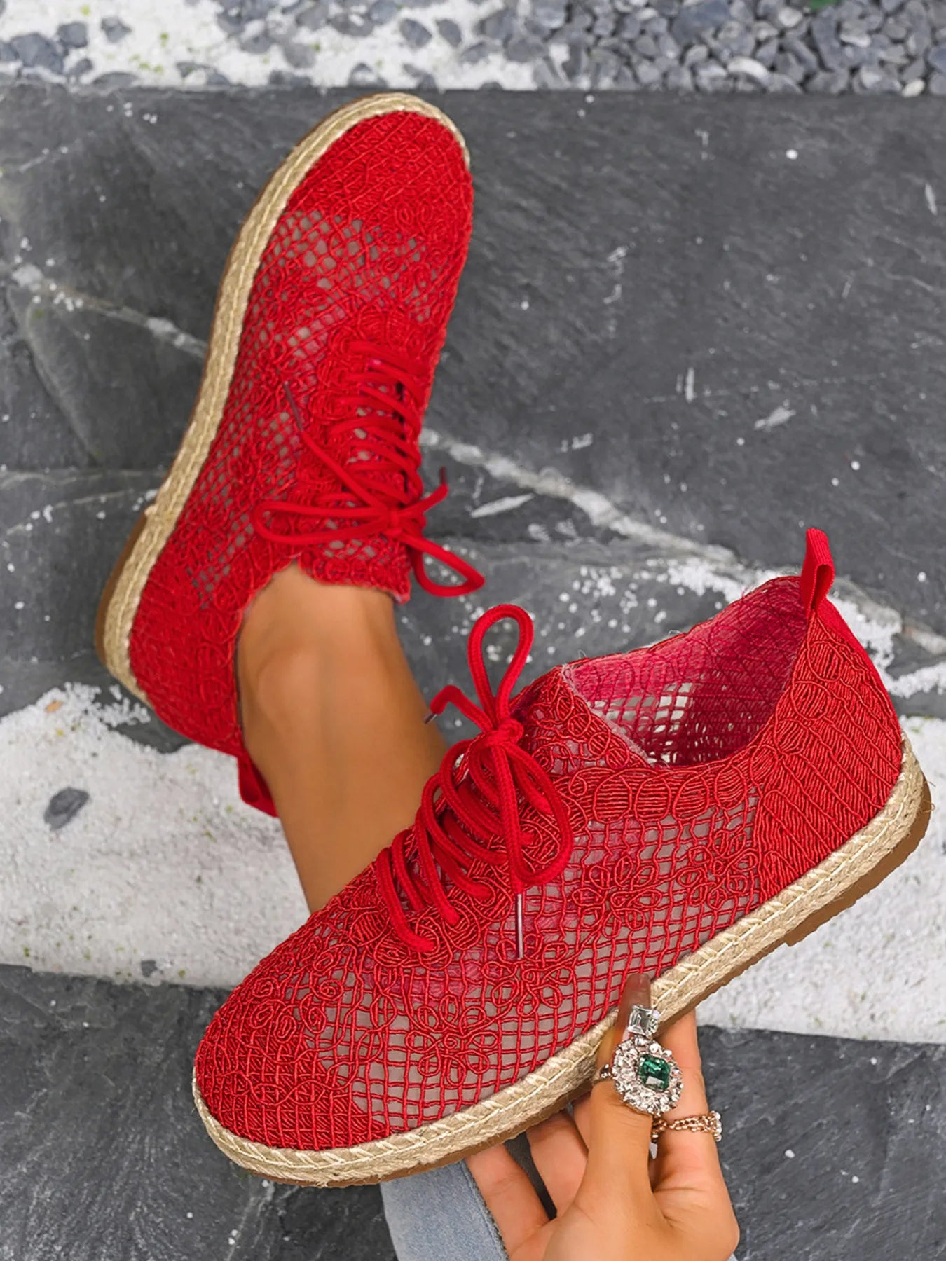 women's breathable woven lace up sneakers - additional image