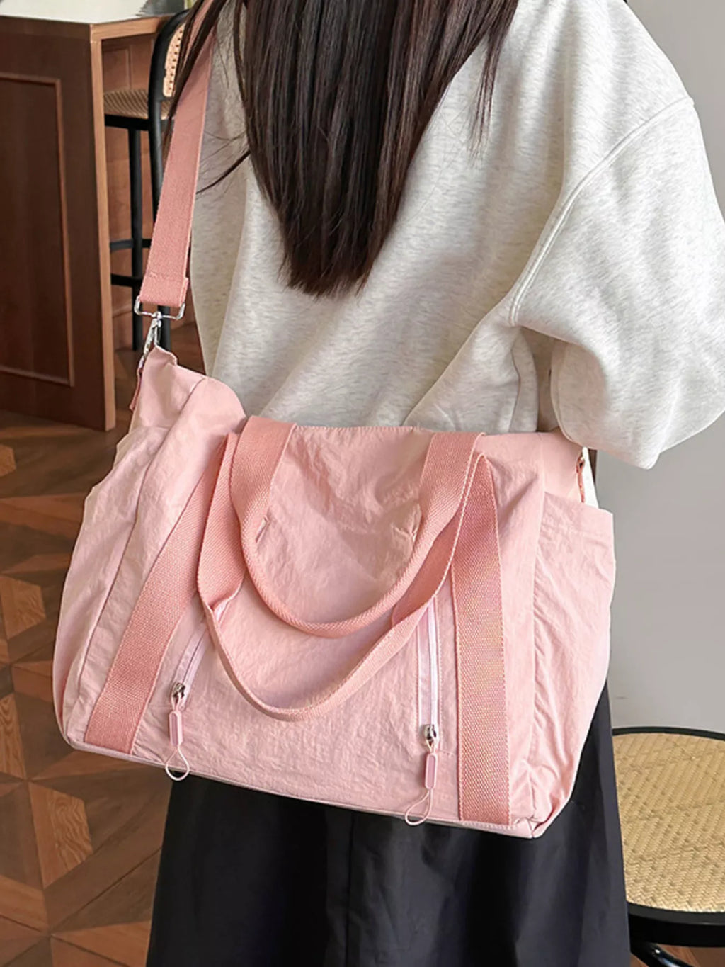 women's lightweight travel duffel bag - extra view
