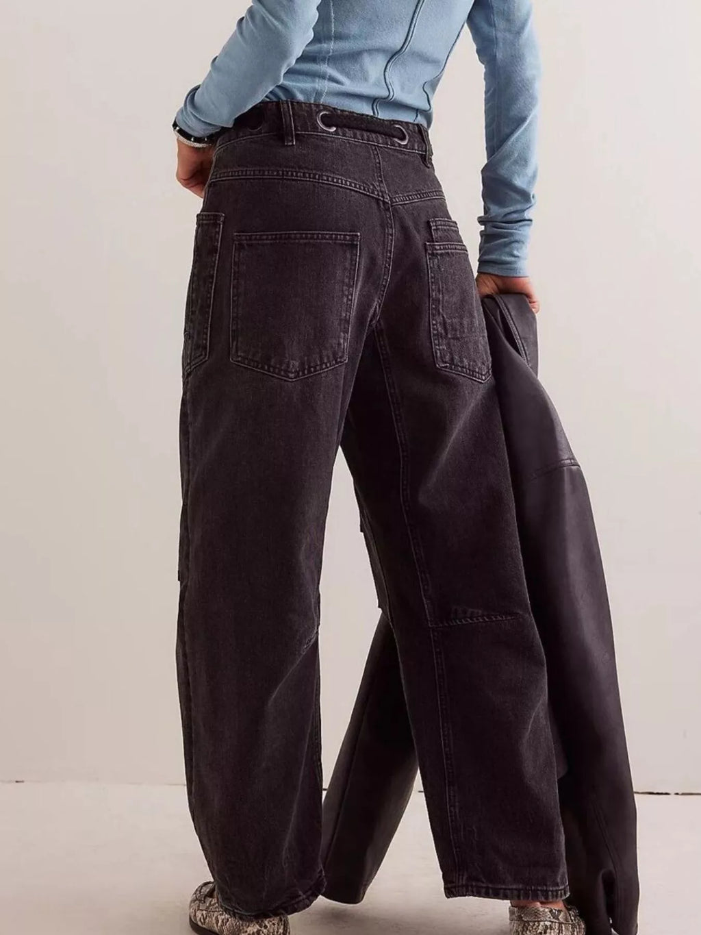 women's washed relaxed fit jeans - styling option