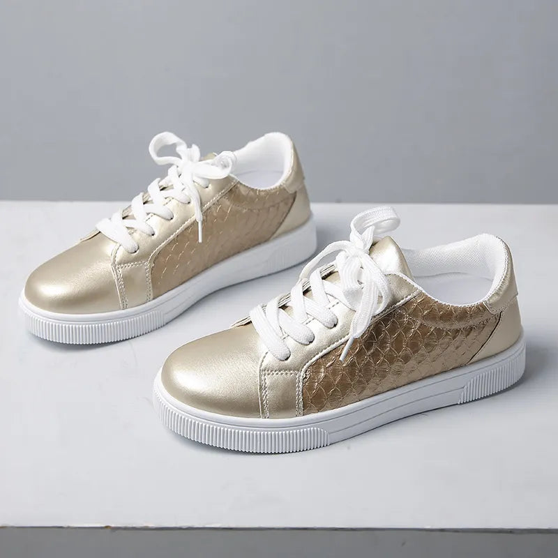 women's round toe lace up sneakers - close-up detail