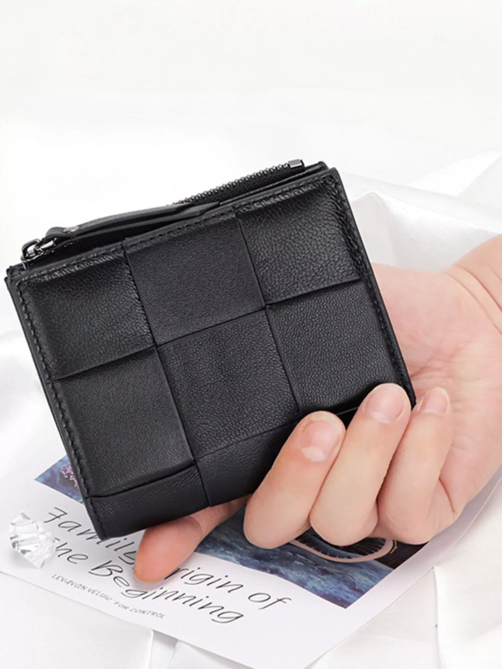women's woven leather card case - main product image