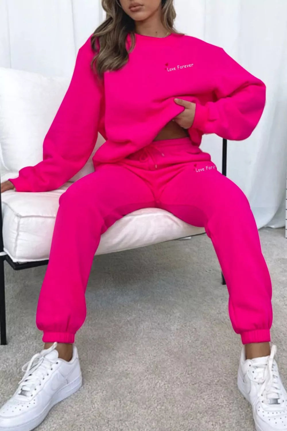 women's round neck sweatshirt and joggers set - styling option