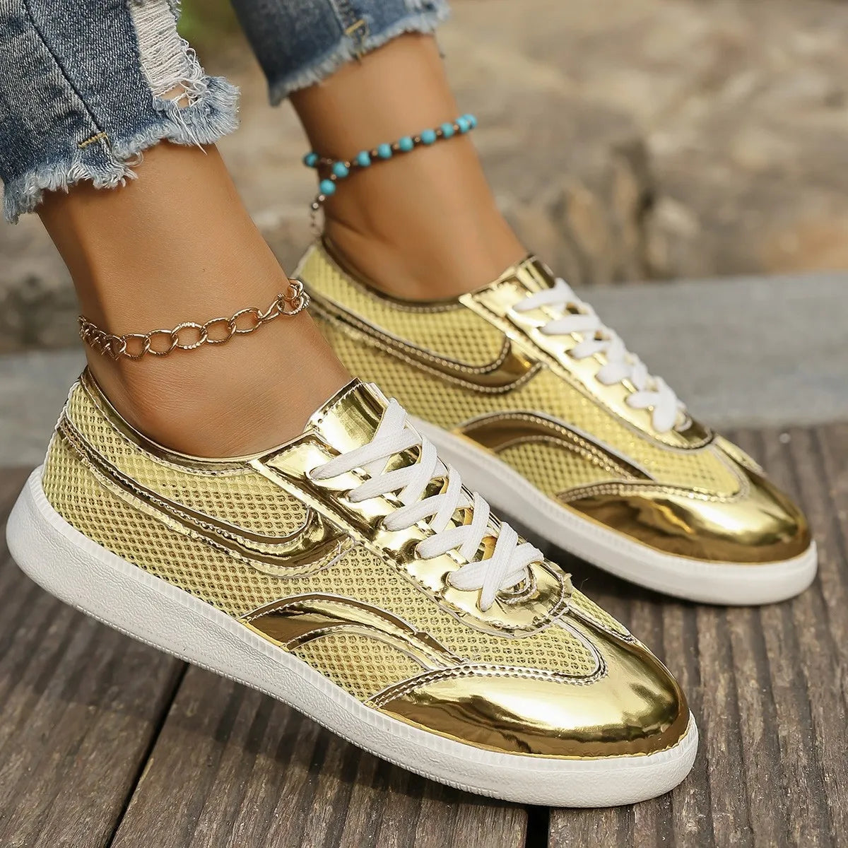 women's mesh lace up sneakers - detail shot