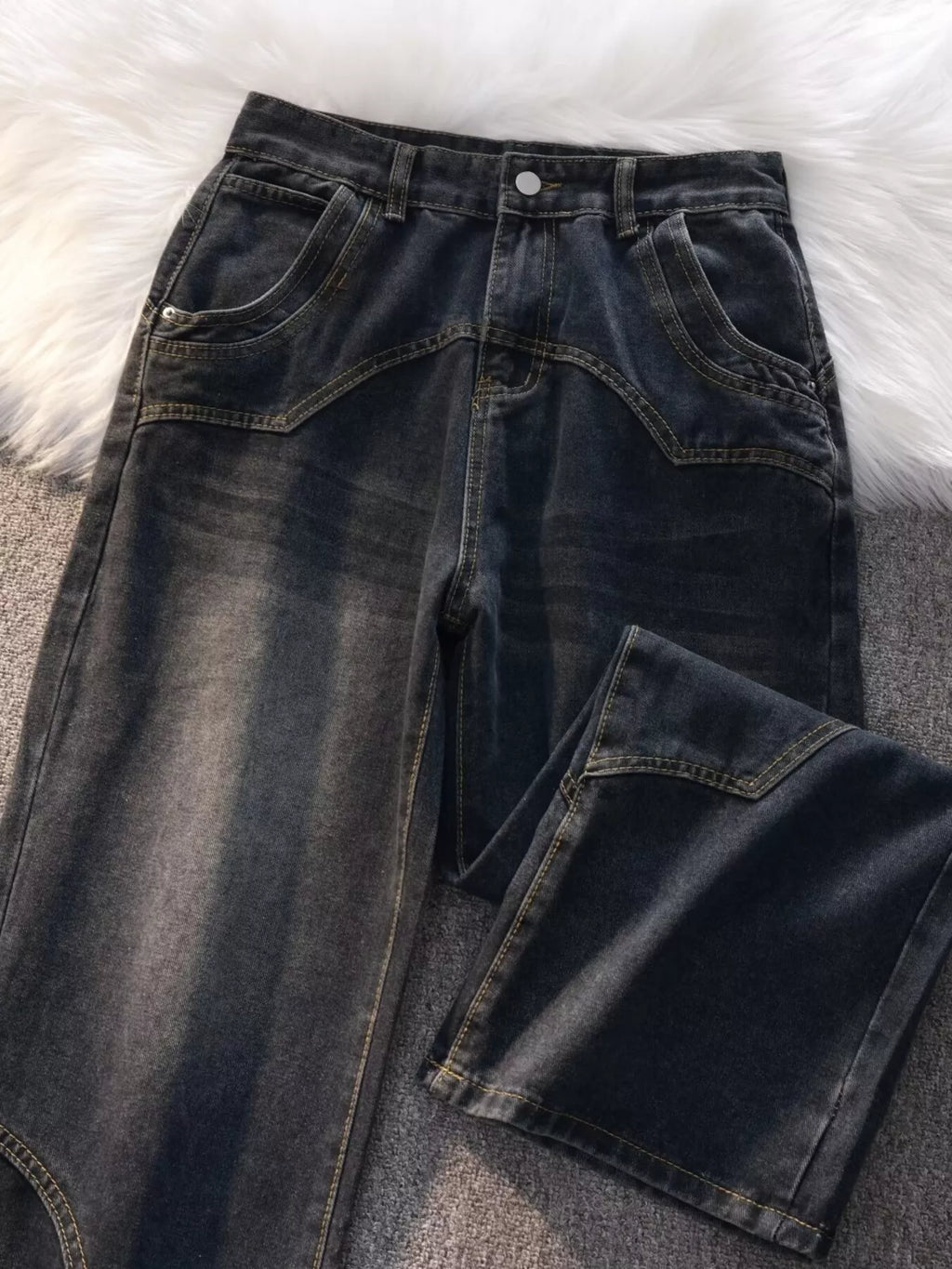men's men's vintage wash wide leg jeans - back view